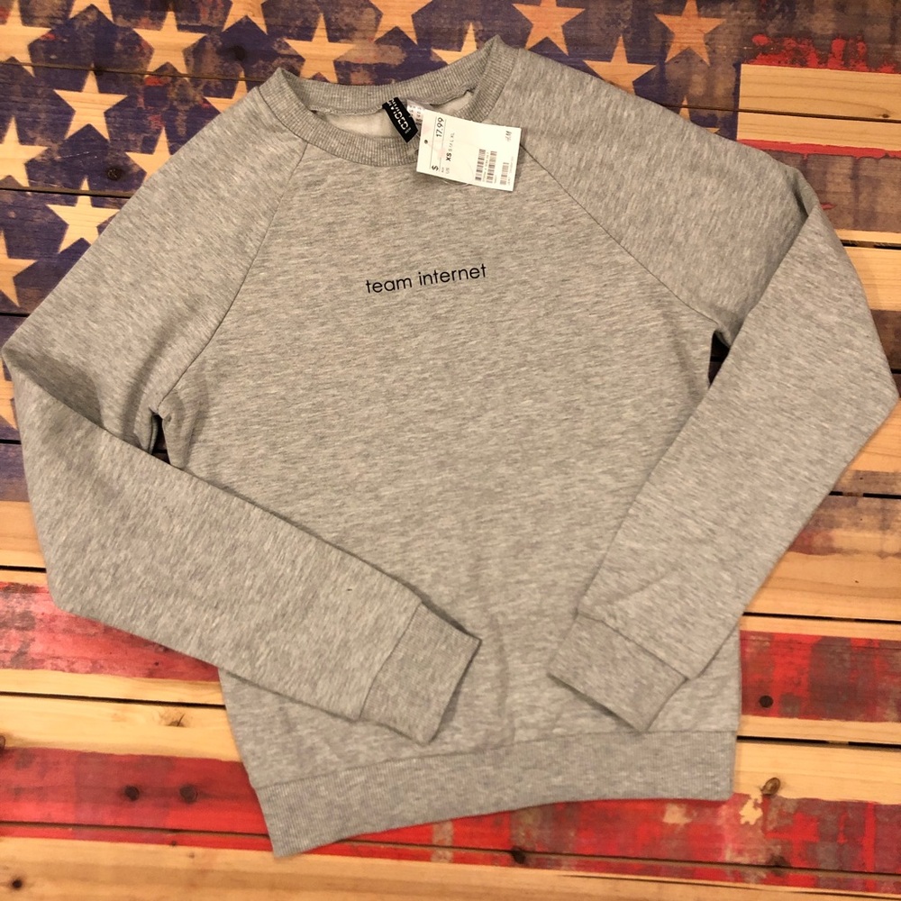NWT DIVIDED by H&M Sweatshirt
